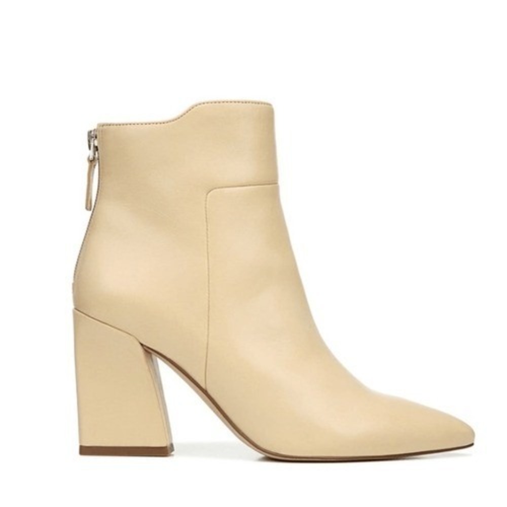 FRANCO SARTO Venture Leather Bootie‎ Boot, Beige/White, Block Heel, Size 9, NWT